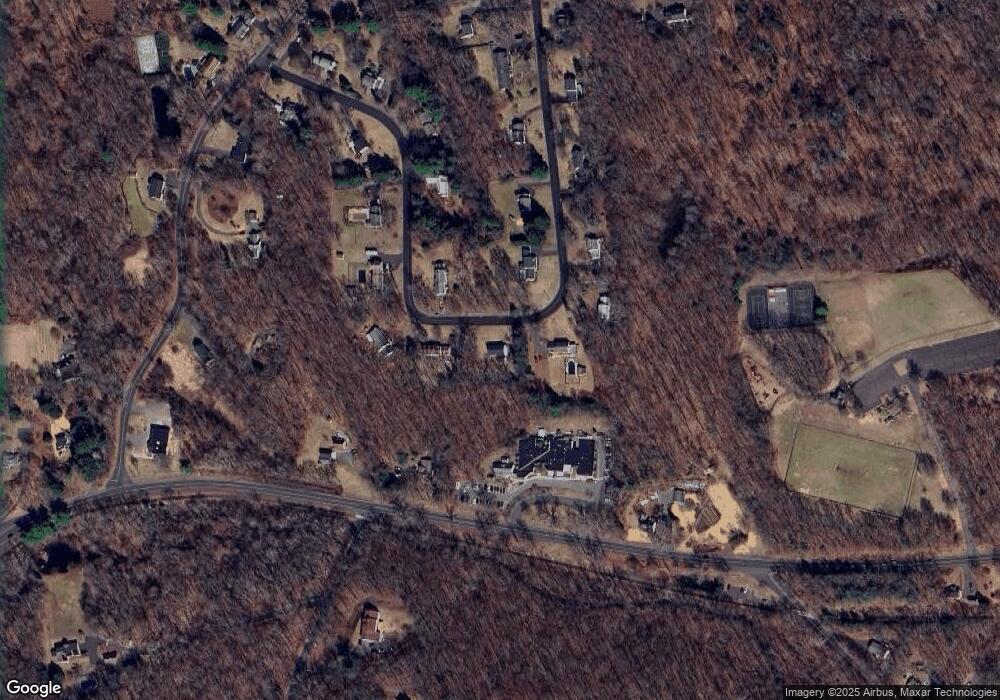 132 Carriage Dr, Middlebury, CT 06762 - photo 1