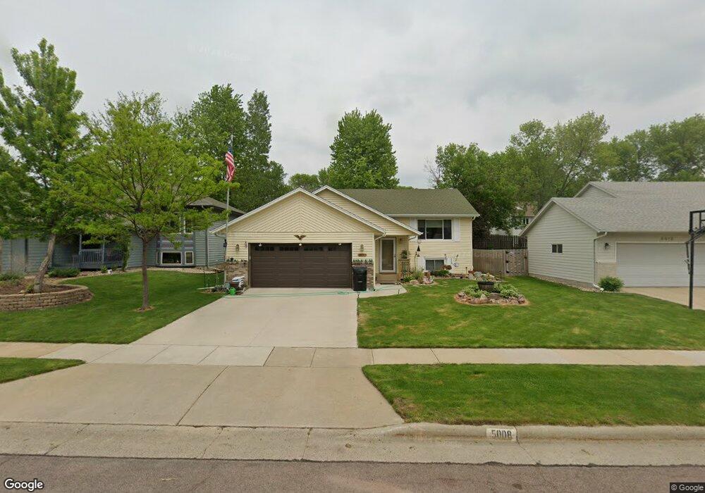 5008 E Blueridge Dr, Sioux Falls, SD 57110 - photo 1