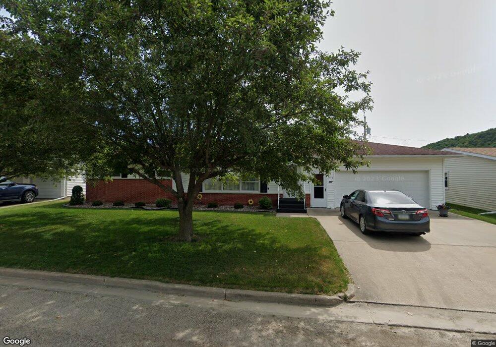 1470 Westgate Dr, Lansing, IA 52151 - photo 1