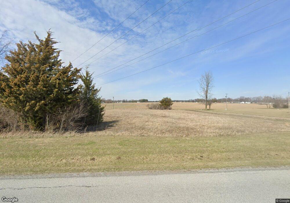 4665 E Bluelick Rd, Lima, OH 45801 - photo 1