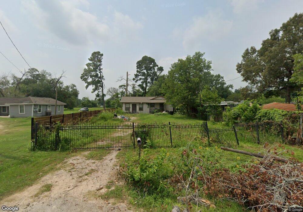 5206 Polly St, Houston, TX 77016 - photo 1