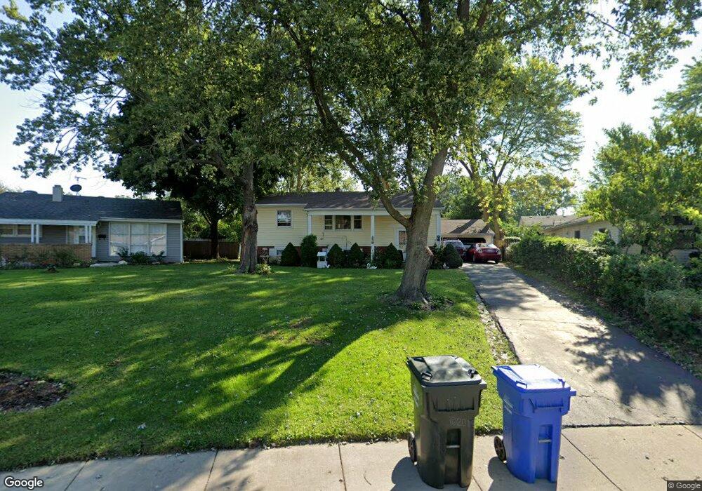 120 Pecos Cir, Carpentersville, IL 60110 - photo 1