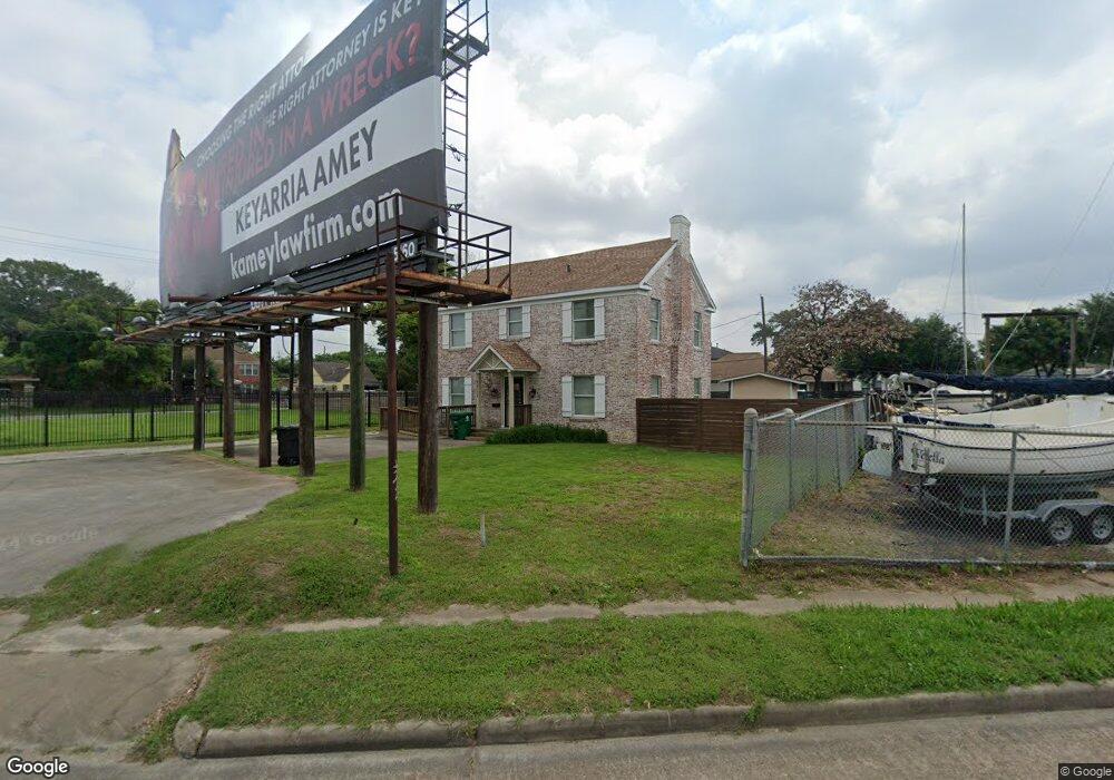 7711 Gulf Fwy, Houston, TX 77017 - photo 1