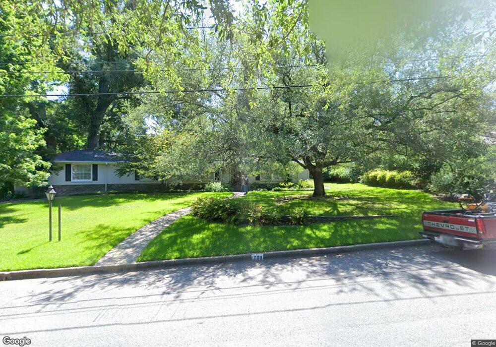 1008 Hillcrest Dr, Longview, TX 75601 - photo 1