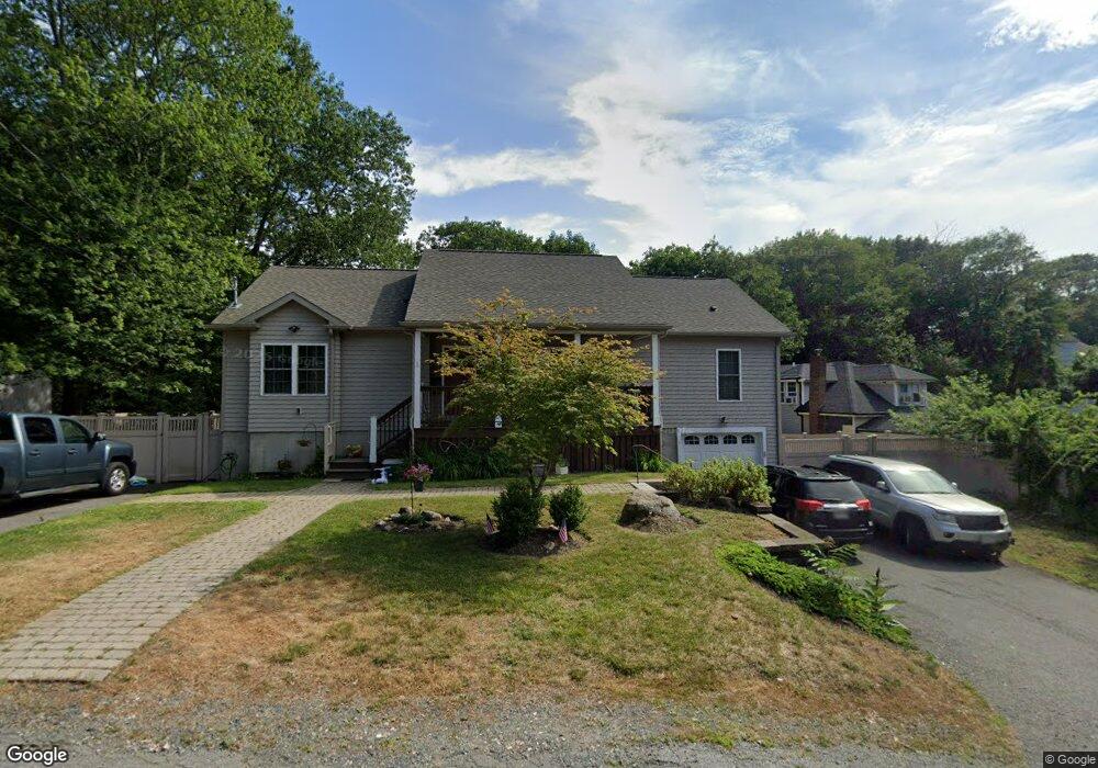 3 Elaine Ave, Saugus, MA 01906 - photo 1