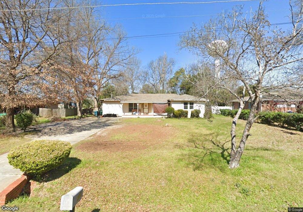 300 Heather St, Warner Robins, GA 31093 - photo 1