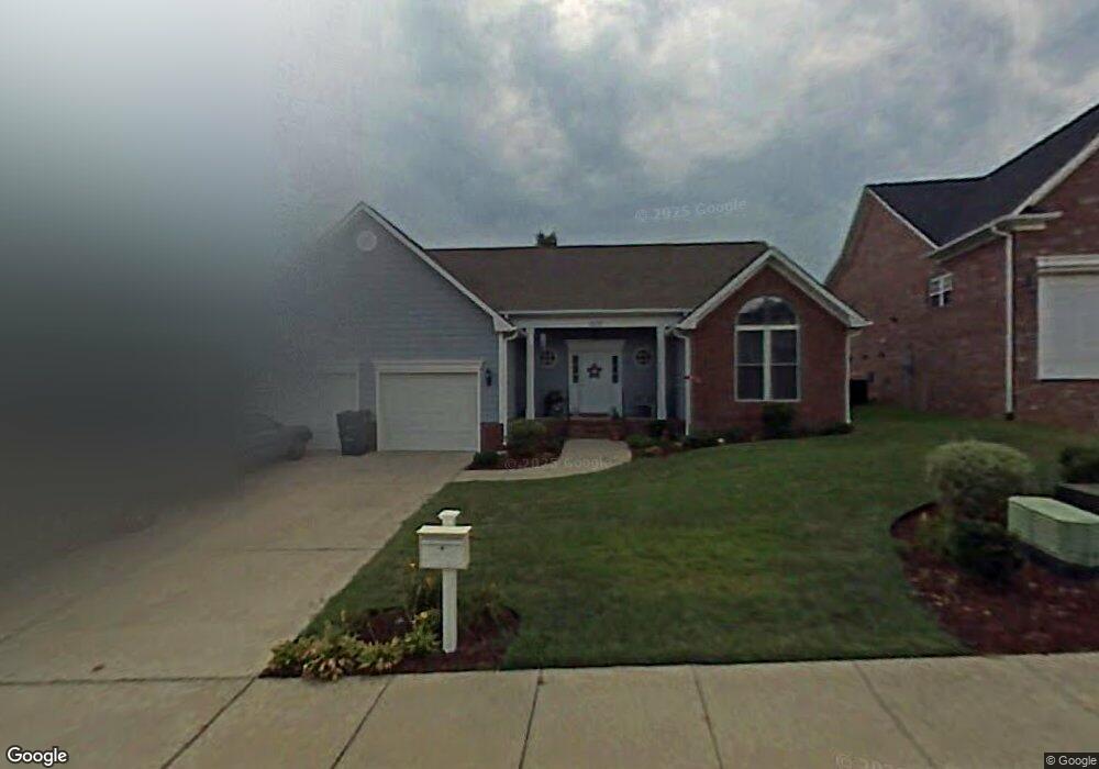 1538 Stonewood Dr, Fayetteville, NC 28306 - photo 1