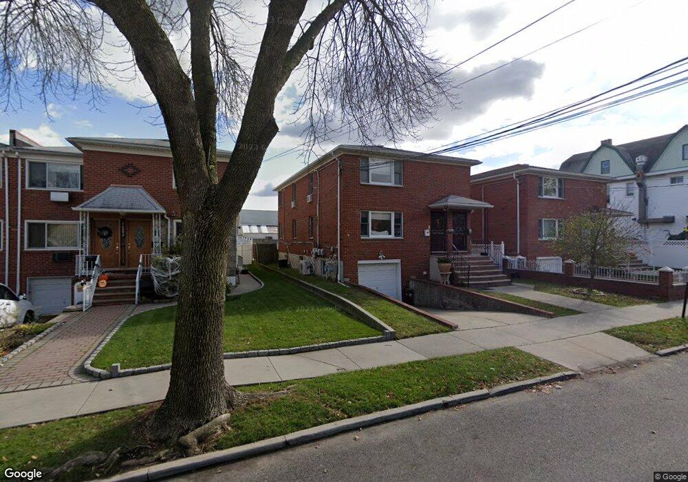 1611 150th St, Whitestone, NY 11357 - photo 1