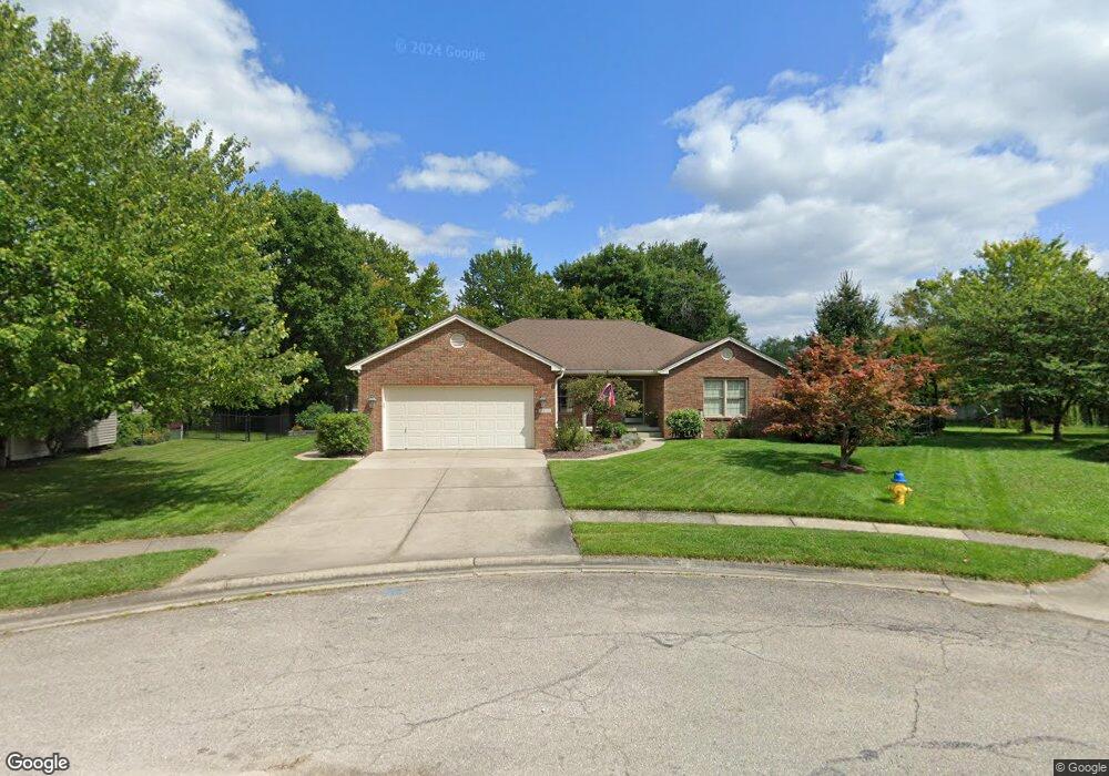 3239 Wheaton Ct, Columbus, IN 47203 - photo 1