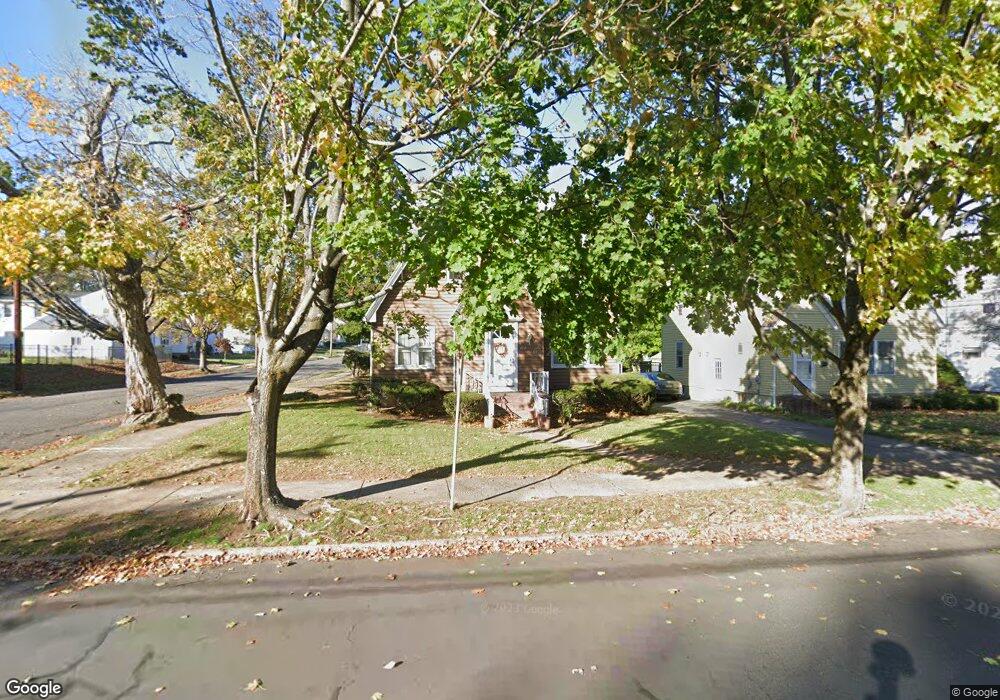 372 Commonwealth Ave, New Britain, CT 06053 - photo 1