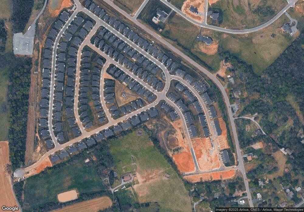 3935 Mayfield Rd, Harrisonburg, VA 22801 - photo 1