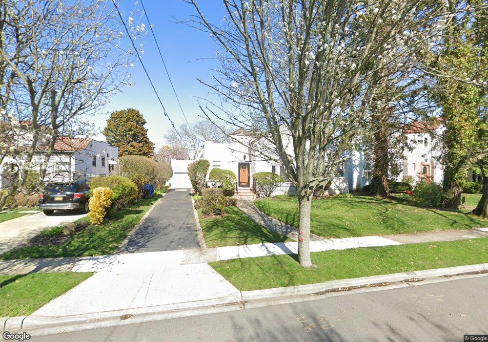 233 Wynsum Ave, Merrick, NY 11566 - photo 1