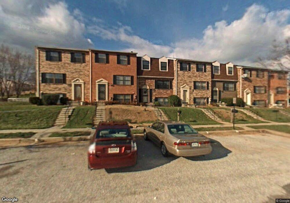 4710 Grand Bend Dr, Catonsville, MD 21228 - photo 1