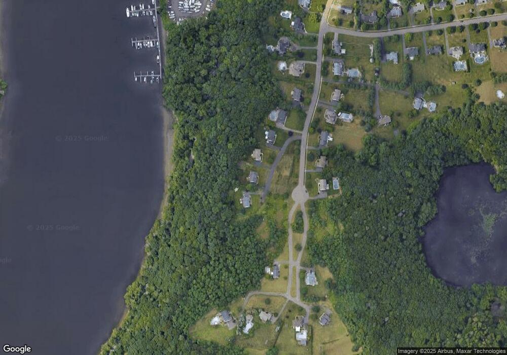 225 Bluff Point Rd, South Glastonbury, CT 06073 - photo 1