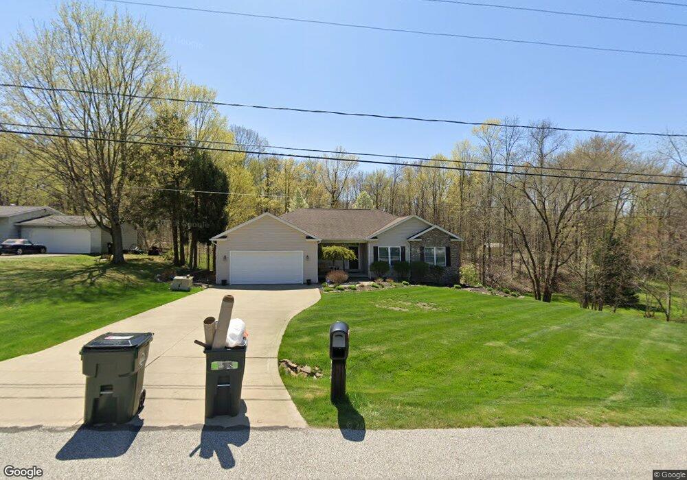 703 Sherwood Dr, Aurora, OH 44202 - photo 1