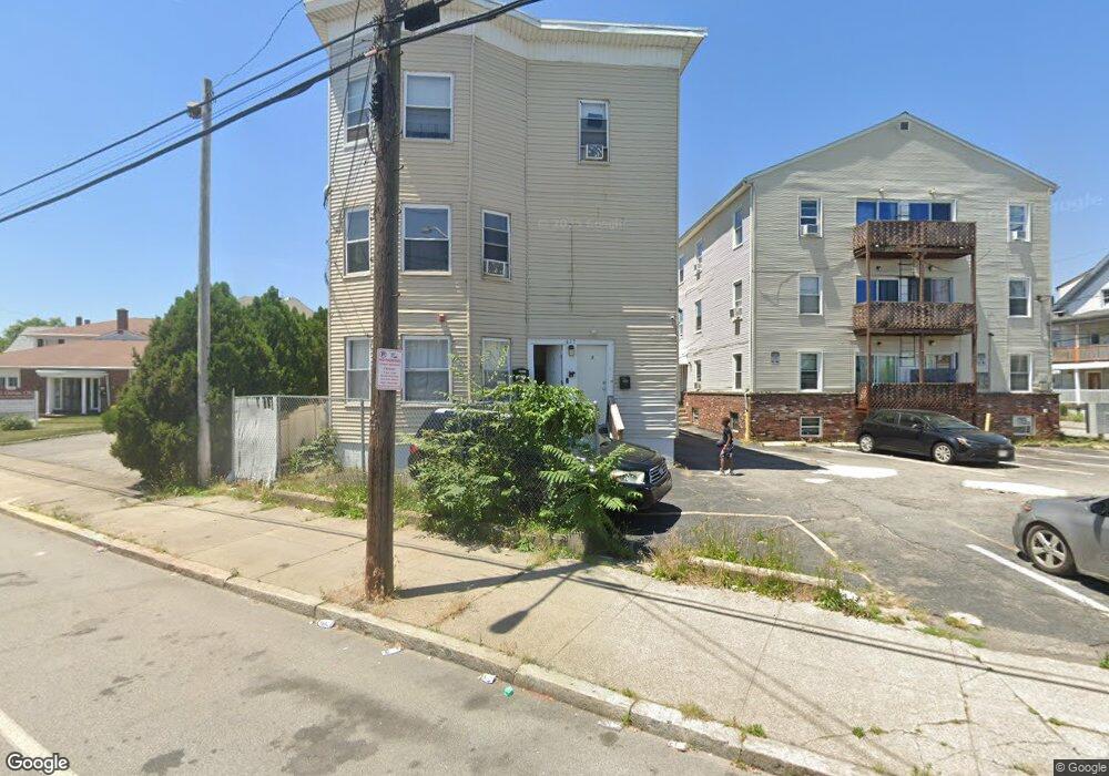 635 Main St, Pawtucket, RI 02860 - photo 1