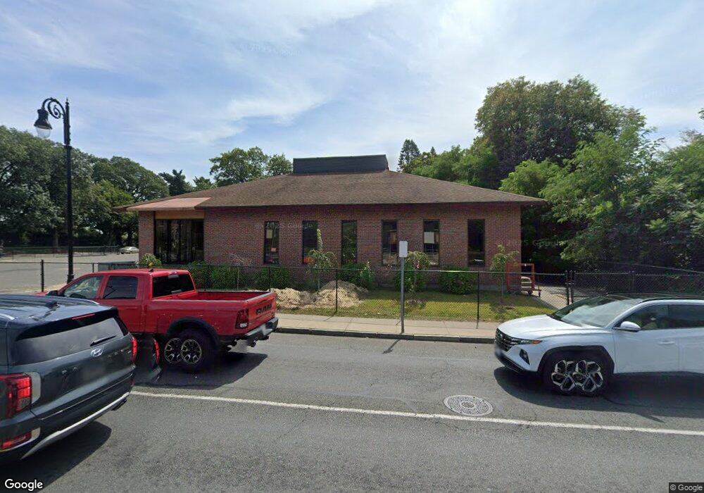 1217 State St, Springfield, MA 01109 - photo 1