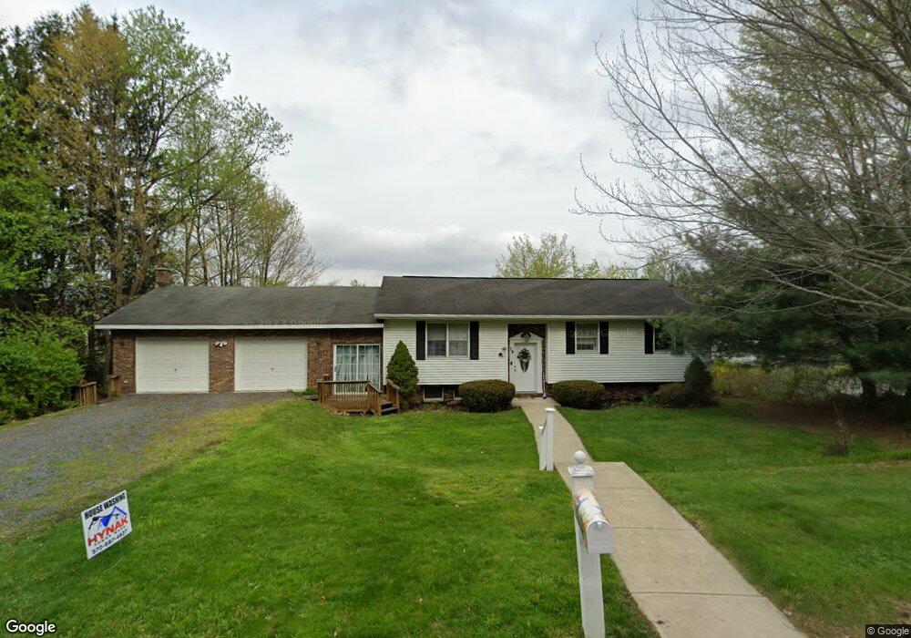 14 Winthrop St, Archbald, PA 18403 - photo 1