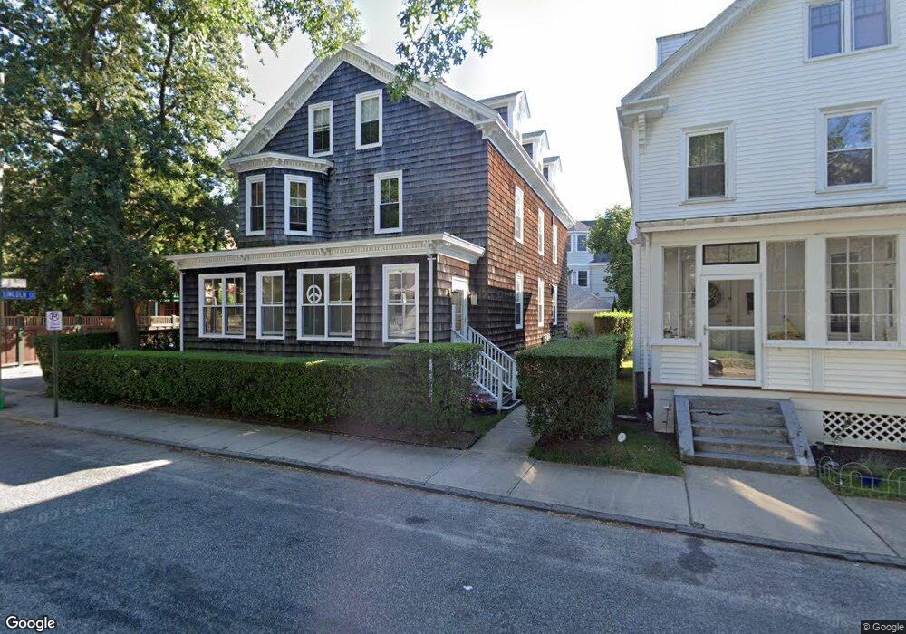 19 Rhode Island Ave unit 1, Newport, RI 02840 - photo 1