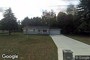 222 Riverwood Dr, Mishicot, WI 54228