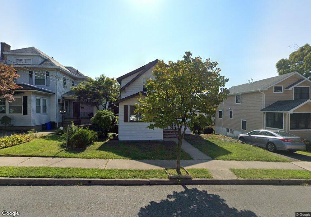 711 7th St, Carlstadt, NJ 07072 - photo 1