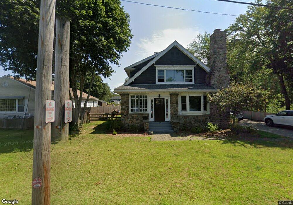 67 Pond St, Georgetown, MA 01833 - photo 1