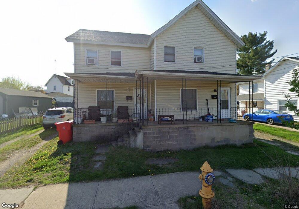 743 Washington Ave, Jermyn, PA 18433 - photo 1