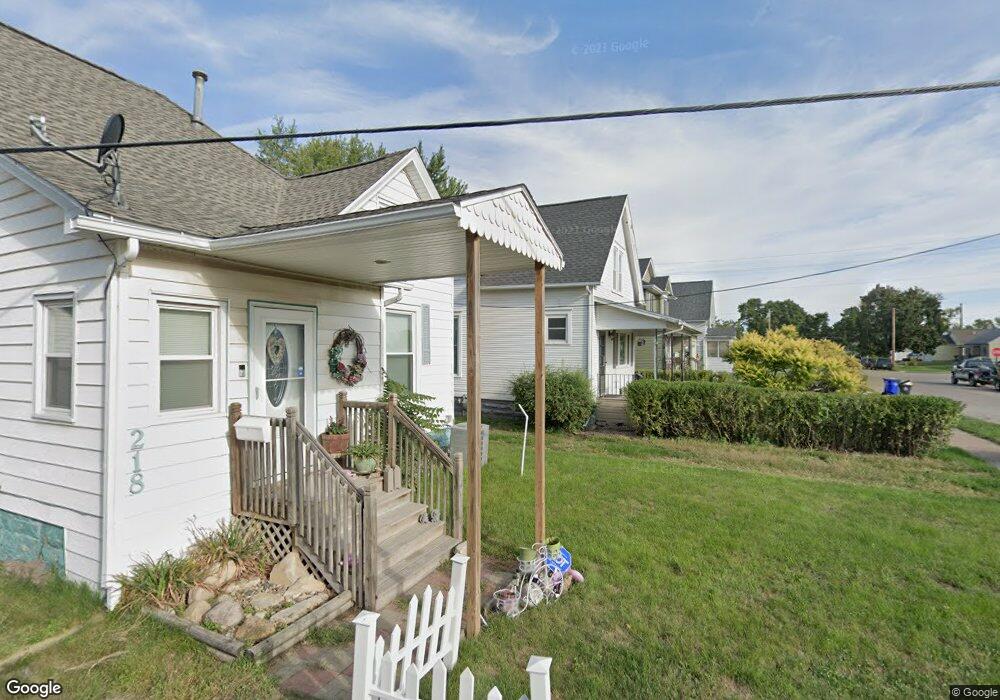 222 9th St NW, Cedar Rapids, IA 52405 - photo 1