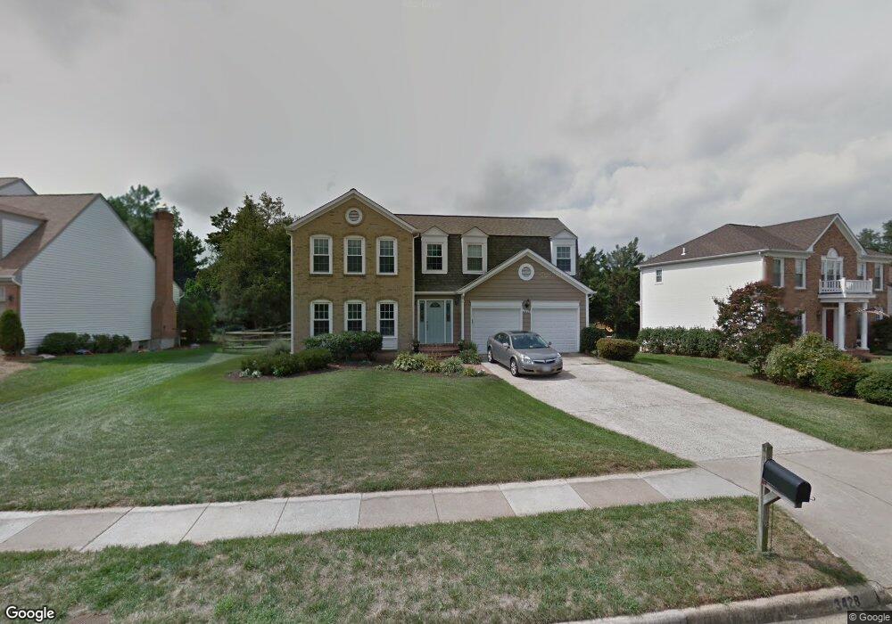 3428 Hidden Meadow Dr, Fairfax, VA 22033 - photo 1