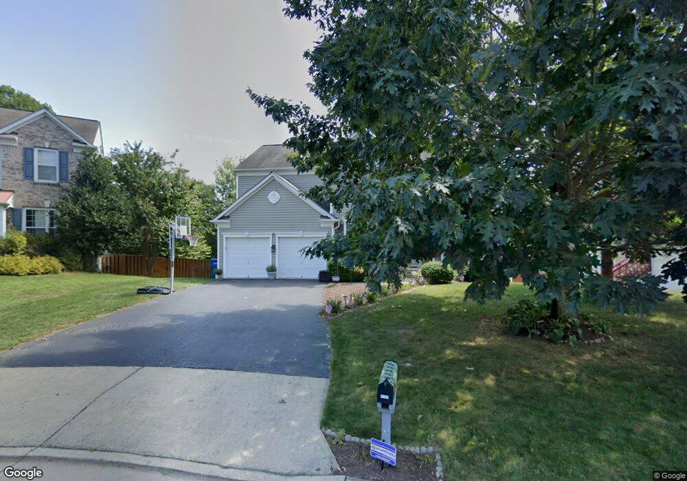 6085 Spindle Tree Ct, Woodbridge, VA 22193 - photo 1