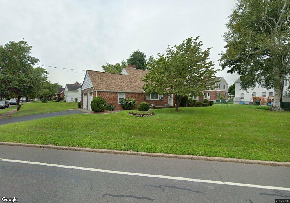 505 Dukes Pkwy, Manville, NJ 08835 - photo 1