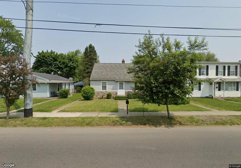 332 W Lusher Ave, Elkhart, IN 46517 - photo 1