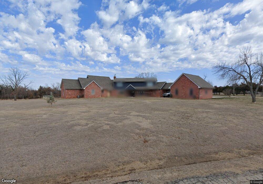 5800 Whispering Oak Rd, Edmond, OK 73025 - photo 1