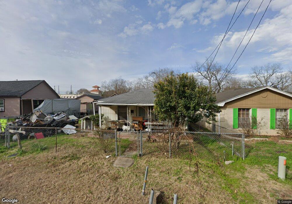 404 1st St, Rosenberg, TX 77471 - photo 1