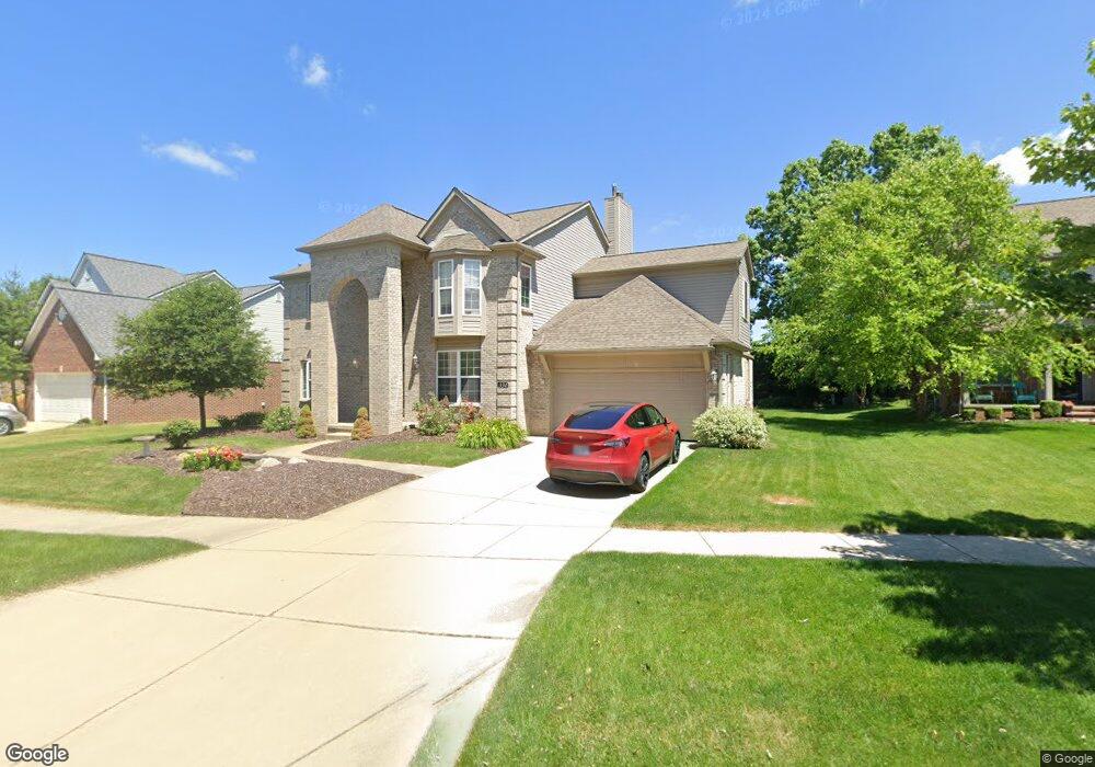 331 Fairways Ln, Chelsea, MI 48118 - photo 1