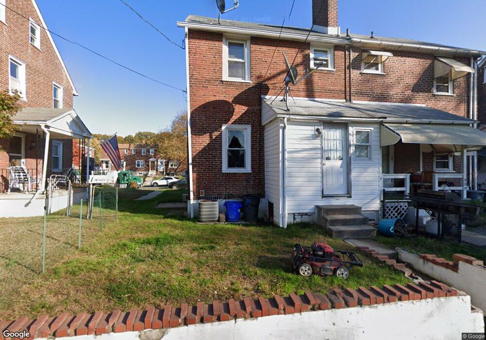 529 Jansen Ave, Essington, PA 19029 - photo 1