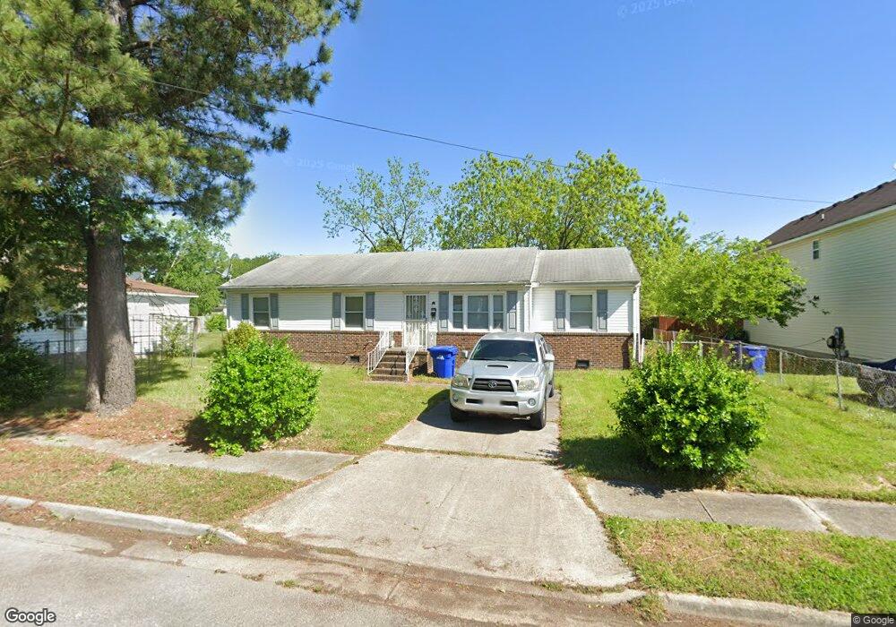 1508 Lindsay Ave, Portsmouth, VA 23704 - photo 1