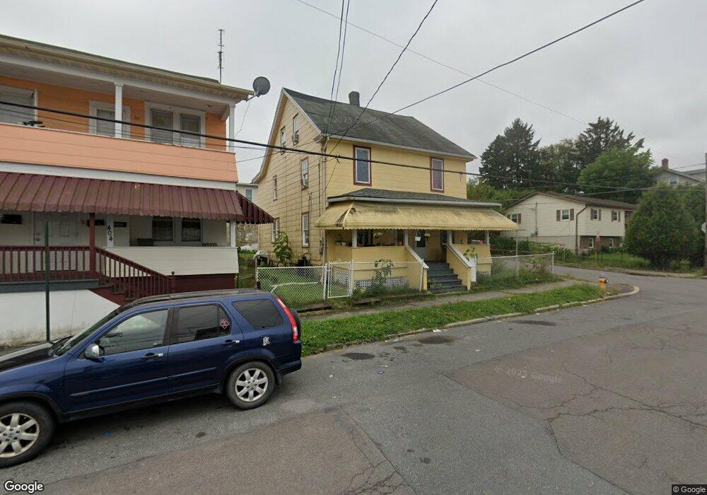 402 E Mine St, Hazleton, PA 18201 - photo 1