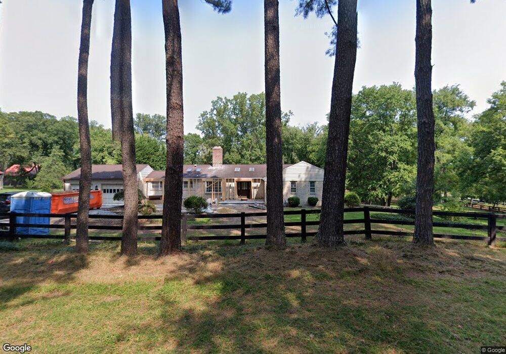 10501 Unity Ln, Potomac, MD 20854 - photo 1