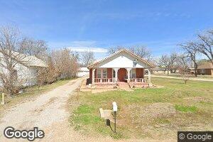 302 E 4th St, Grandfield, OK 73546