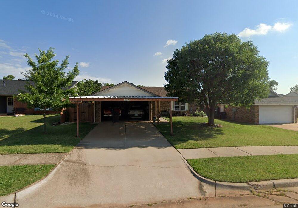 2129 NE 8th St, Moore, OK 73160 - photo 1