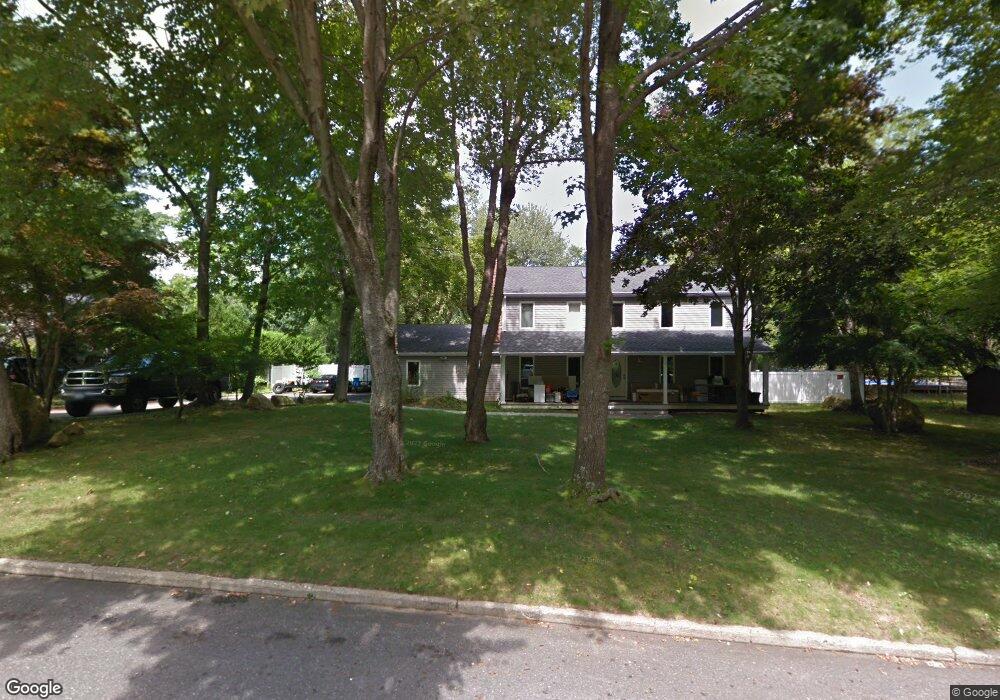 28 High View Dr, Wading River, NY 11792 - photo 1