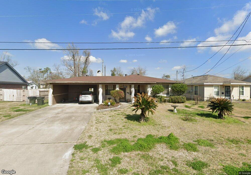 1805 Theriot St, Lake Charles, LA 70601 - photo 1