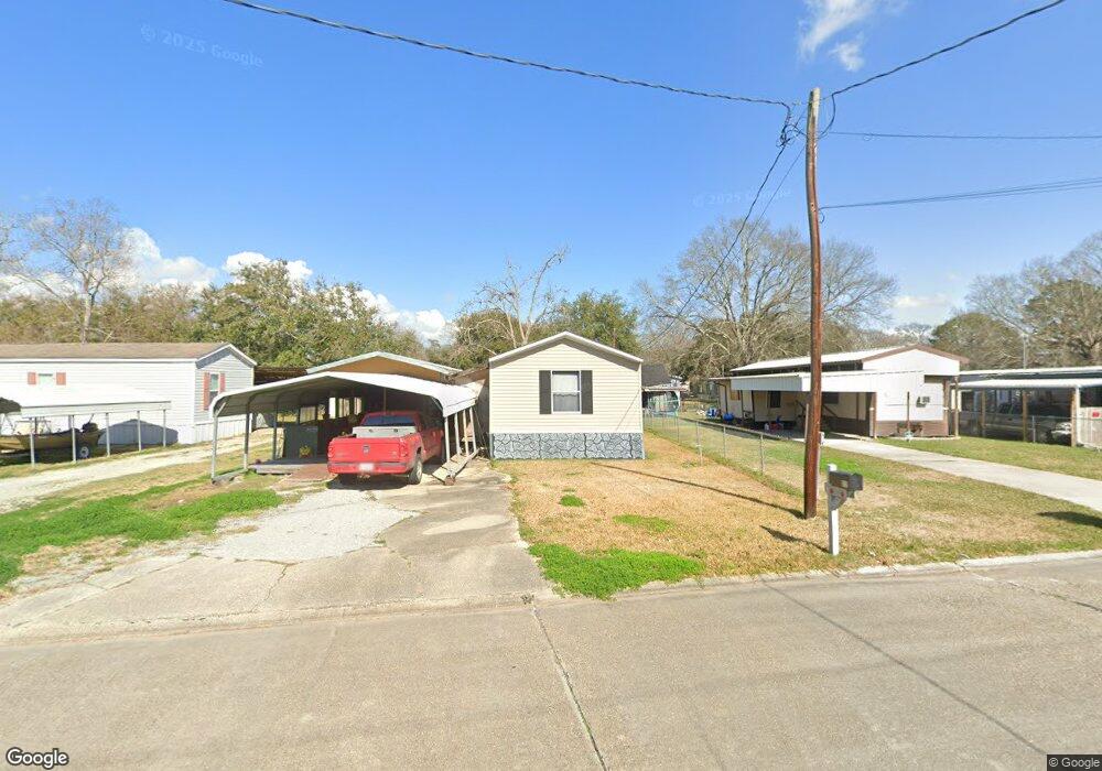 612 McDonald St, New Iberia, LA 70563 - photo 1