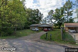 57 Grove Cir, Macon, MS 39341