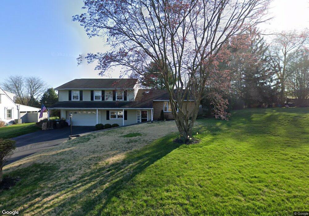 2024 Ardin Dr, Norristown, PA 19403 - photo 1