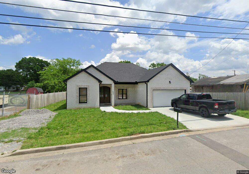 804 Morton St, Shelbyville, TN 37160 - photo 1