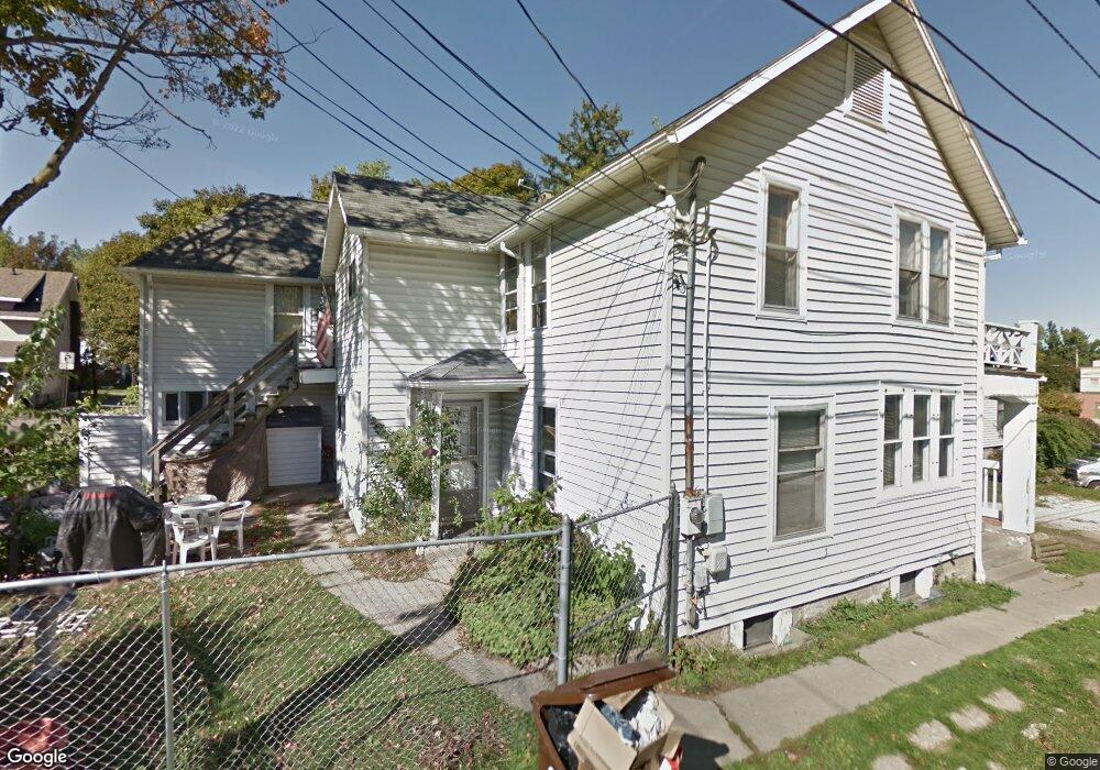 117 Moores River Dr unit 3, Lansing, MI 48910 - photo 1