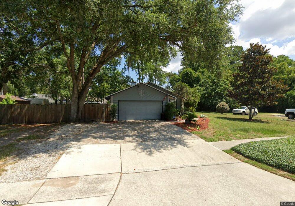 7247 Holiday Rd N, Jacksonville, FL 32216 - photo 1