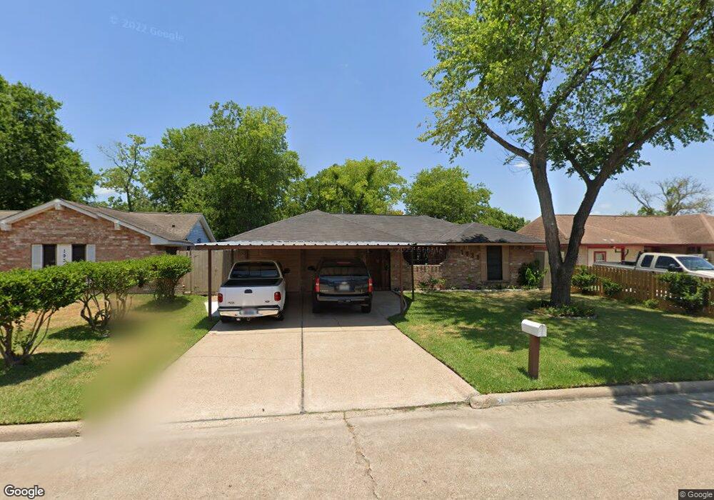 1930 Barnsley Ln, Houston, TX 77088 - photo 1